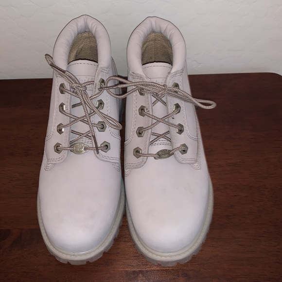 TIMBERLAND BRAND NEW SIZE 6.5 WATERPROOF BOOTS - Picture 2 of 10